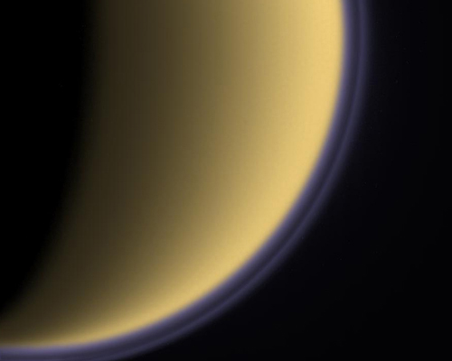 Titã, em imagem feita pela sonda Cassini