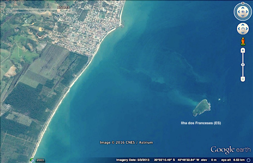 Ilha dos Franceses, no ES, é o único lugar onde a espécie existe. Imagem: Herton Escobar/via Google Earth
