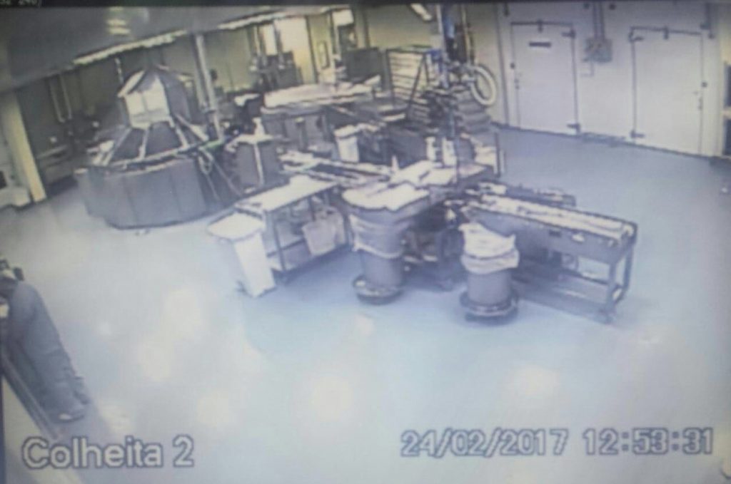 Imagens de câmeras de segurança mostram interior da fábrica de vacina da gripe vazio. Foto: Divulgação/via Estadão