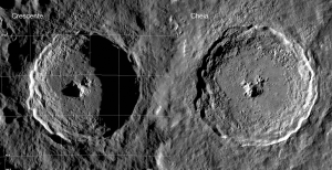 A aparência das crateras muda dramaticamente com as fases lunares (Crédito: NASA /Arizona State University)
